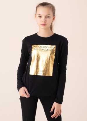 Only pikkade varrukatega T-särk