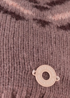 Зимняя шапка Sundve Kari Traa