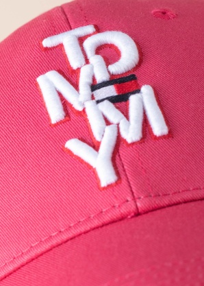 Tommy Hilfiger nokamüts Logo