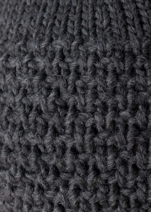 Зимняя шапка Mcburn