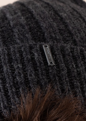 Зимняя шапка Greg Huppa