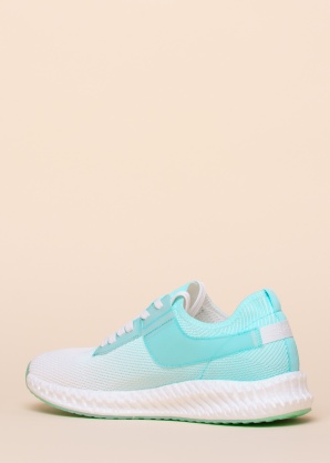 Кроссовки Caprice