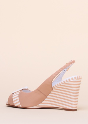 Loretta Vitale nahast kingad