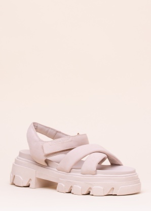 Marco Tozzi nahast kingad