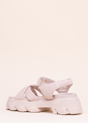 Marco Tozzi nahast kingad