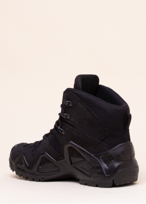 Походные сапоги Zephyr Lowa