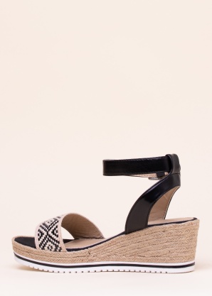 Tom Tailor lahtised kingad