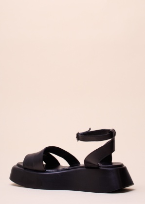 Кожаные туфли Molly Bessa