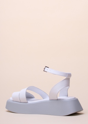 Кожаные туфли Molly Bessa