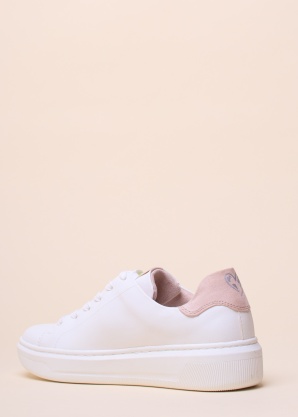 Marco Tozzi tennised