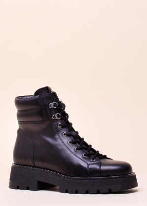 NeroGiardini poolsaapad Bologna