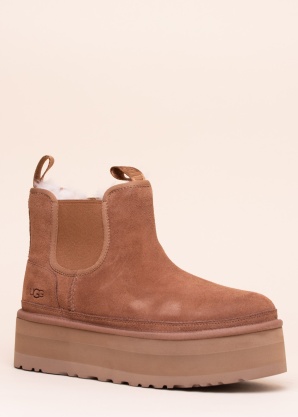 UGG poolsaapad Neumel Platform Chelsea