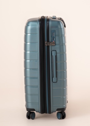 Чемодан размер M Travelite