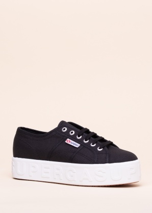 Superga tennised