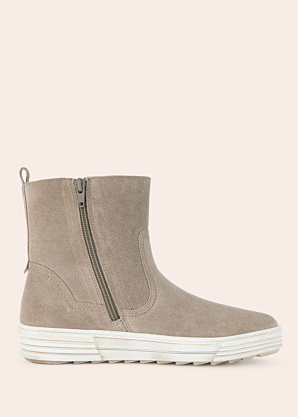 Зимние сапоги Gabor