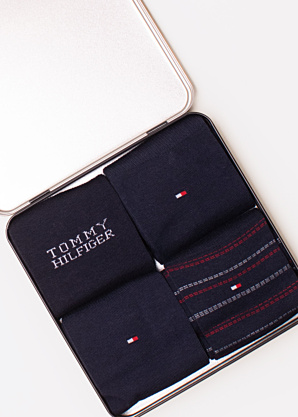 Tommy Hilfiger sokid 4 paari kinkekarbis
