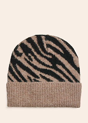 Зимняя шапка Pieces