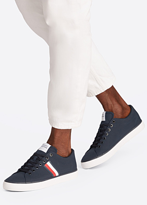 Tommy Hilfiger tennised