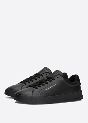 Tommy Hilfiger tennised