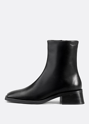 Vagabond Shoemakers poolsaapad