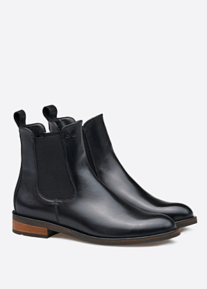 Lloyd poolsaapad Dara 315