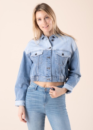 Object teksatagi Marina