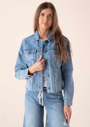 Noisy May teksatagi Sury