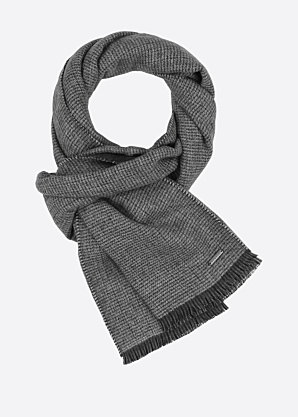 Зимний шарф Bugatti
