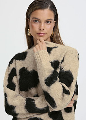 b.young kudum Minyax