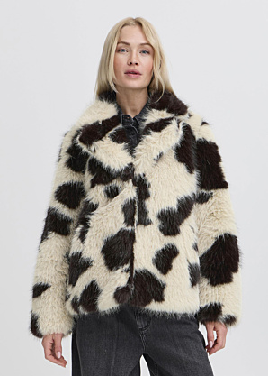 Шуба Bemio b.young