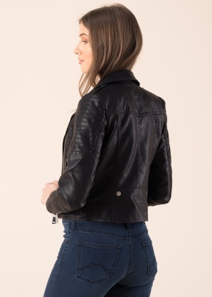 Vero Moda tagi Kerriultra