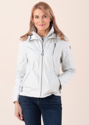 Весенне-осенняя куртка Gil Bret