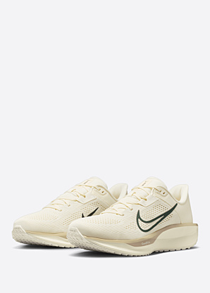 Беговые кроссовки Quest 6 Nike