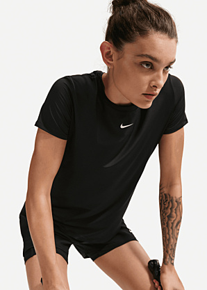 Nike T-särk One Classic