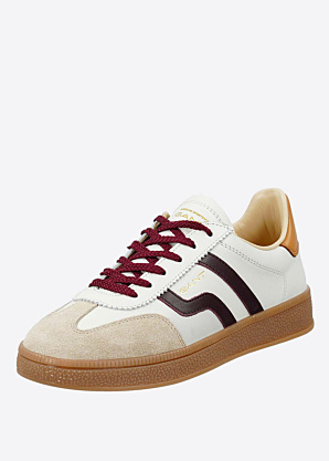 Gant tennised Cuzima