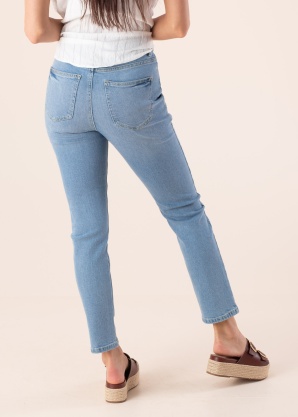 b.young teksapüksid Kato