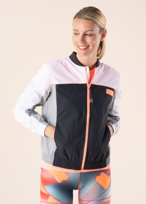 Only весенне-осенняя куртка Mea