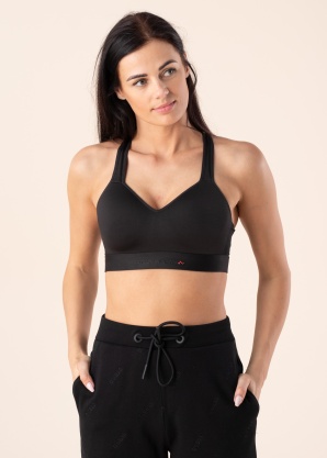 Only Play spordirinnahoidja Perform