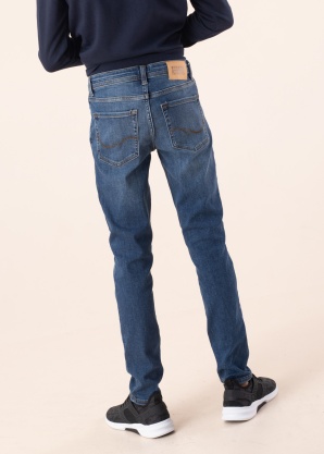 Джинсы Jack & Jones