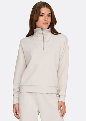 Only Play pusa Lounge