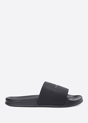 Tommy Hilfiger basseiniplätud