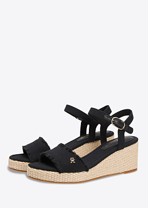 Tommy Hilfiger kingad