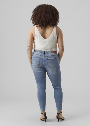 Джинсы Lydia Vero Moda Curve